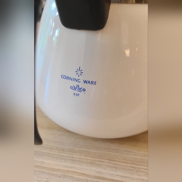 VTG Blue Floral Corningware 2 Qt Coffee Pot & 6 C. Tea Pot Set - Picture 5 of 8